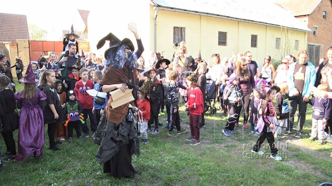 V Dolních Dunajovicích letecký den čarodějnic a čarodějů zvládli na výbornou