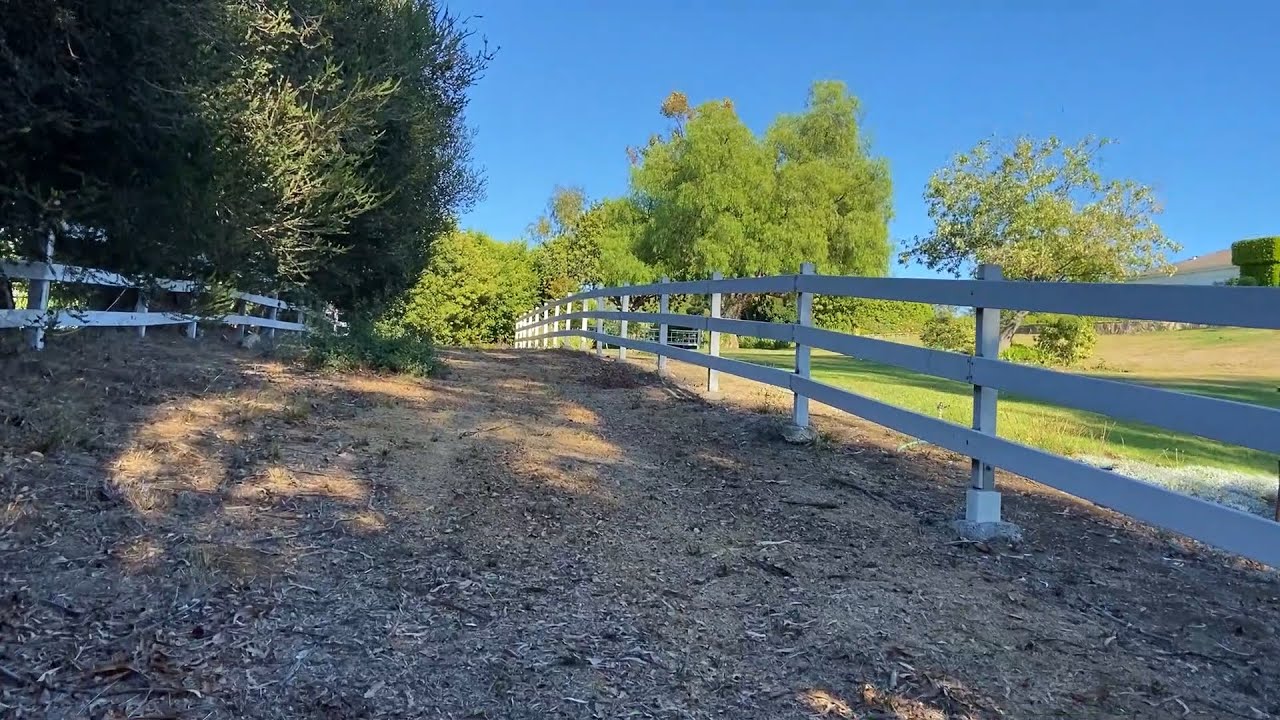 Hiking PV Trails to Crest Road - September 2021