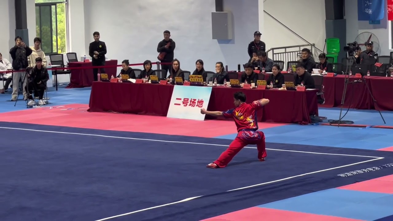 男子 地躺拳 Men&rsquo;s Ditang quan ( ground boxing)