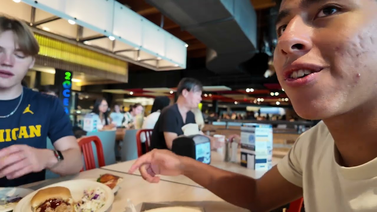 First day of school at UMich! | College Vlog