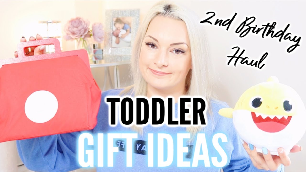 TODDLER GIFT IDEAS | WHAT MY 2 YEAR OLD GOT FOR HIS BIRTHDAY | ELLIS SARA SMITH