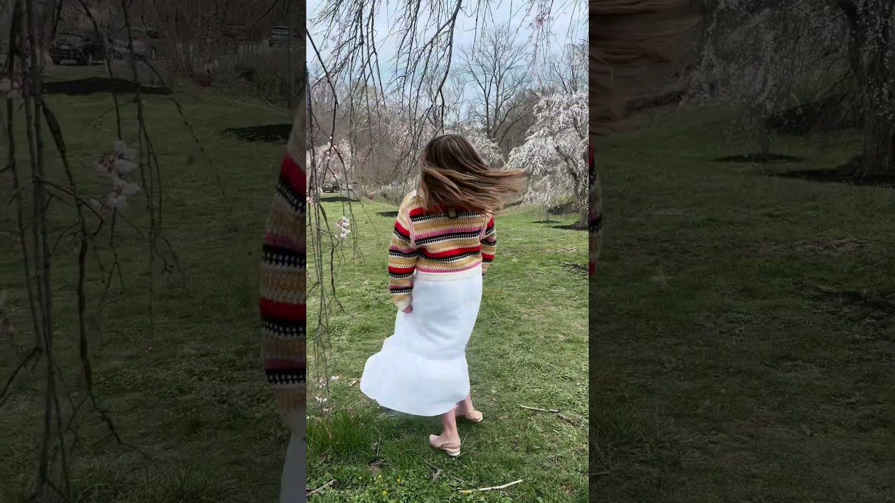 A Catholic Girl&rsquo;s Guide to Wearing Dresses + Skirts in Summer #femininestyle #modeststyle #modesty