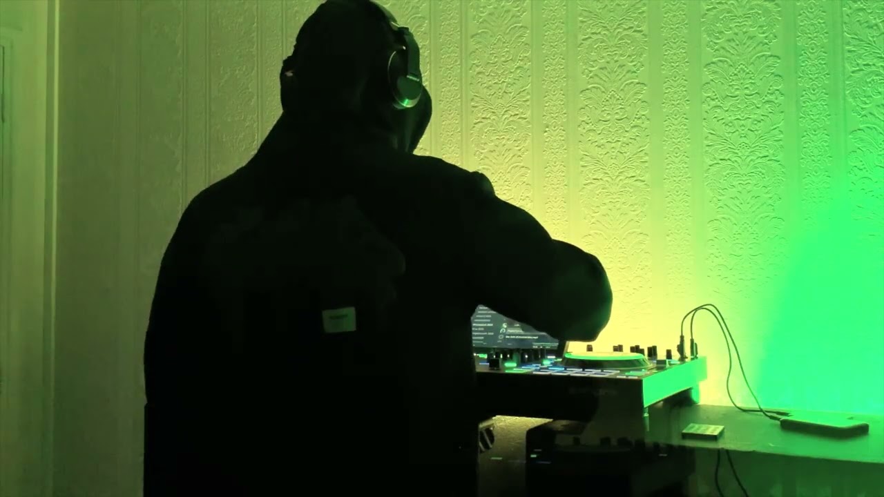 Arnaud Ferté mix hiphouse 01 ( Denon dj prime 4 , engine DJ