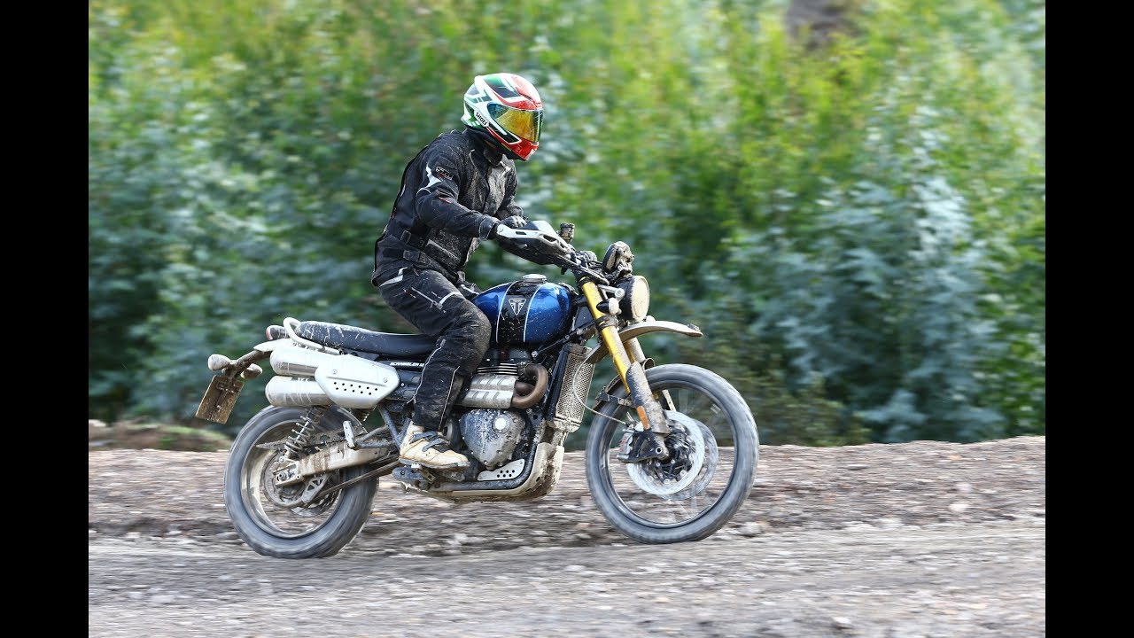 Triumph Scrambler 1200 - Offroad review - XC vs XE