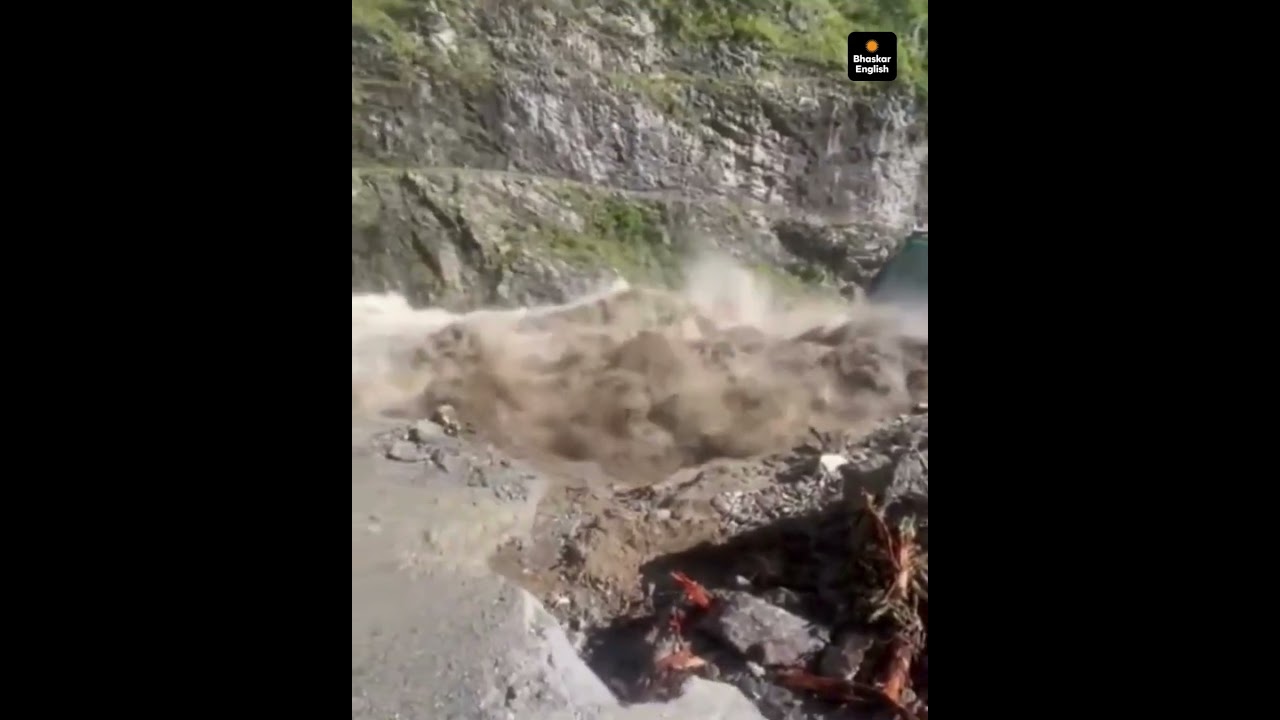 Flash flood warning issued for the Gandak River with waves up to 3 metres expected