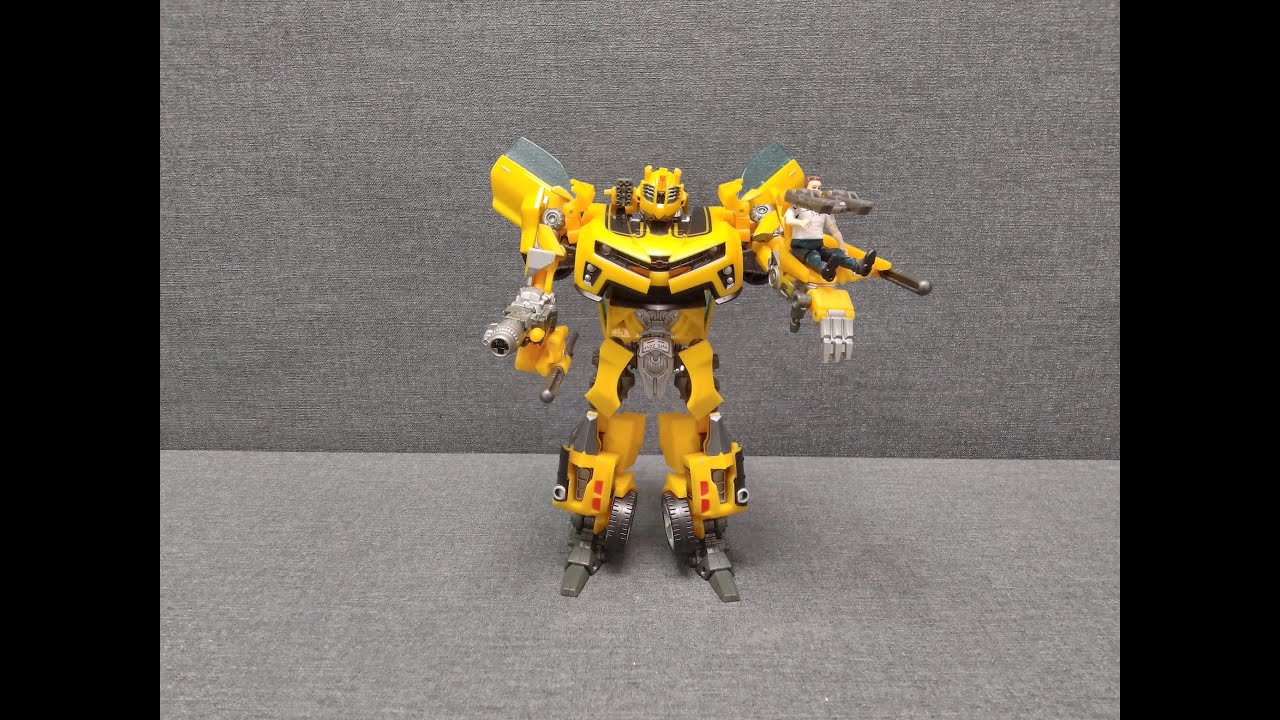 Обзор Bumblebee & Sam Witwicky - Human Alliance - Revenge of the Fallen. Музей Р-ТФ.