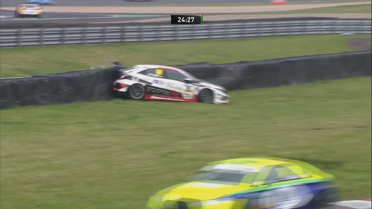 ADAC TCR Germany 2018. Race 1 Motorsport Arena Oschersleben. Dominik Fugel Crash