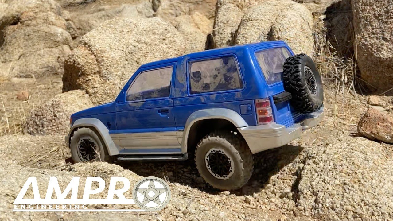 E447 - LDR/C 1297 Mitsubishi Montero  / Pajero