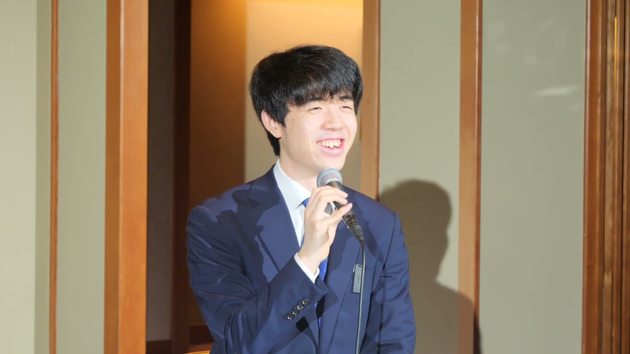 「ちょっとまだ、ご返事をしていないので、、、」藤井聡太新名人 一夜明け取材