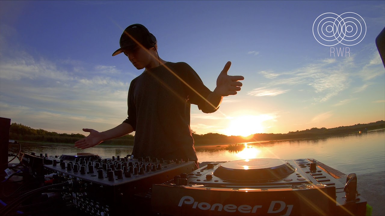 ¨Waveforms¨ with Diego Straube @ Canal de Chiquimulilla, Guatemala