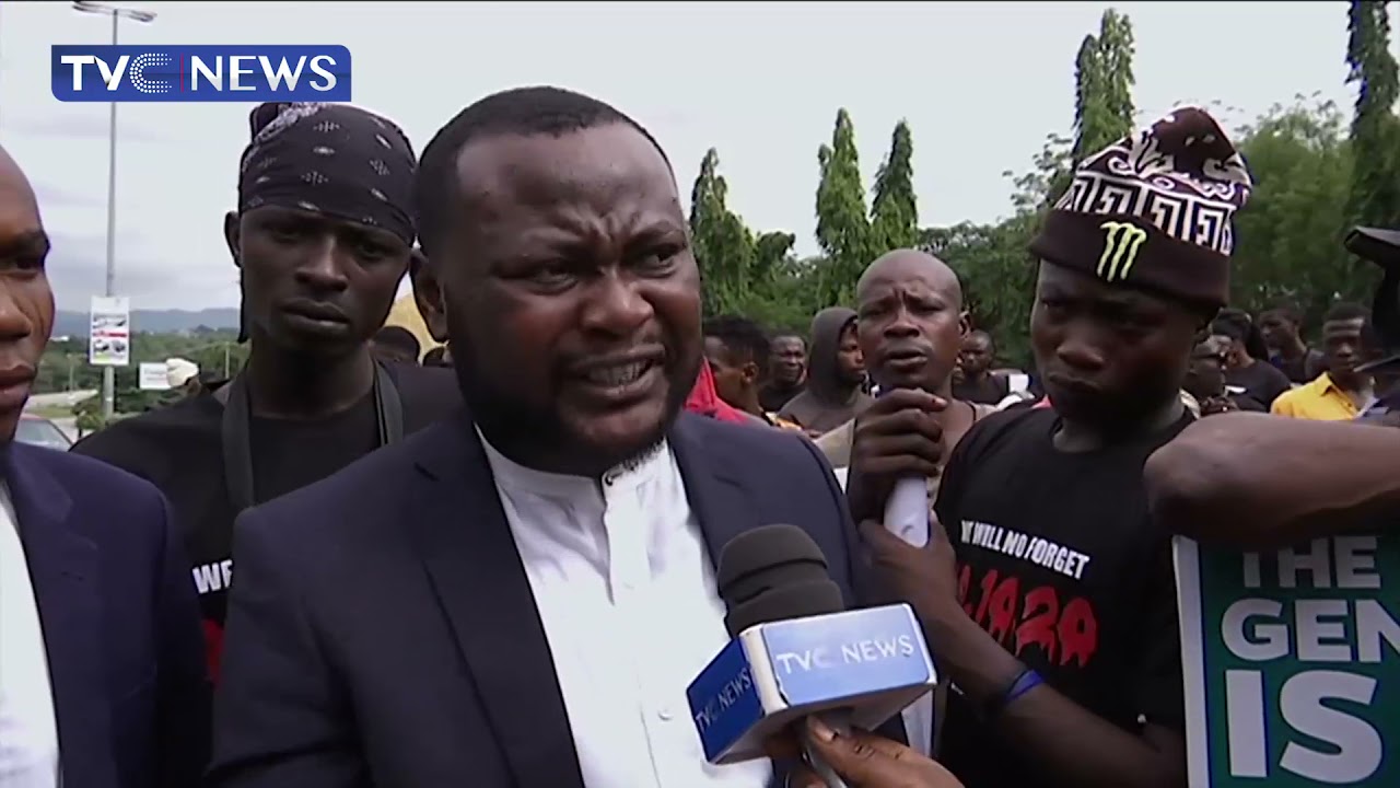 YRS Protests To National Assembly, Demands Release Of Detained Protesters