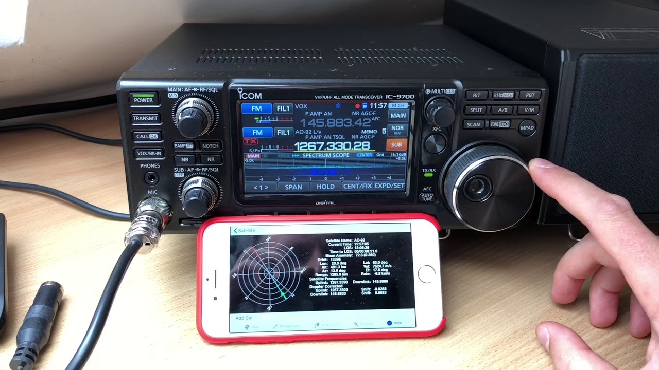 SP1B QSO via AO-92 L/v on vertical antenna 1.2 GHz / 144 MHz