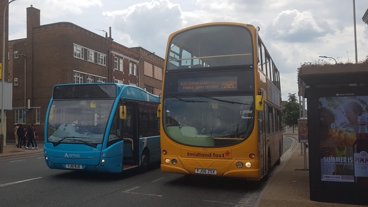 *Beast* | VDL/DAF DB250 Wright Pulsar Gemini | 127 to Shepshed / 4752 FJ06 ZSX