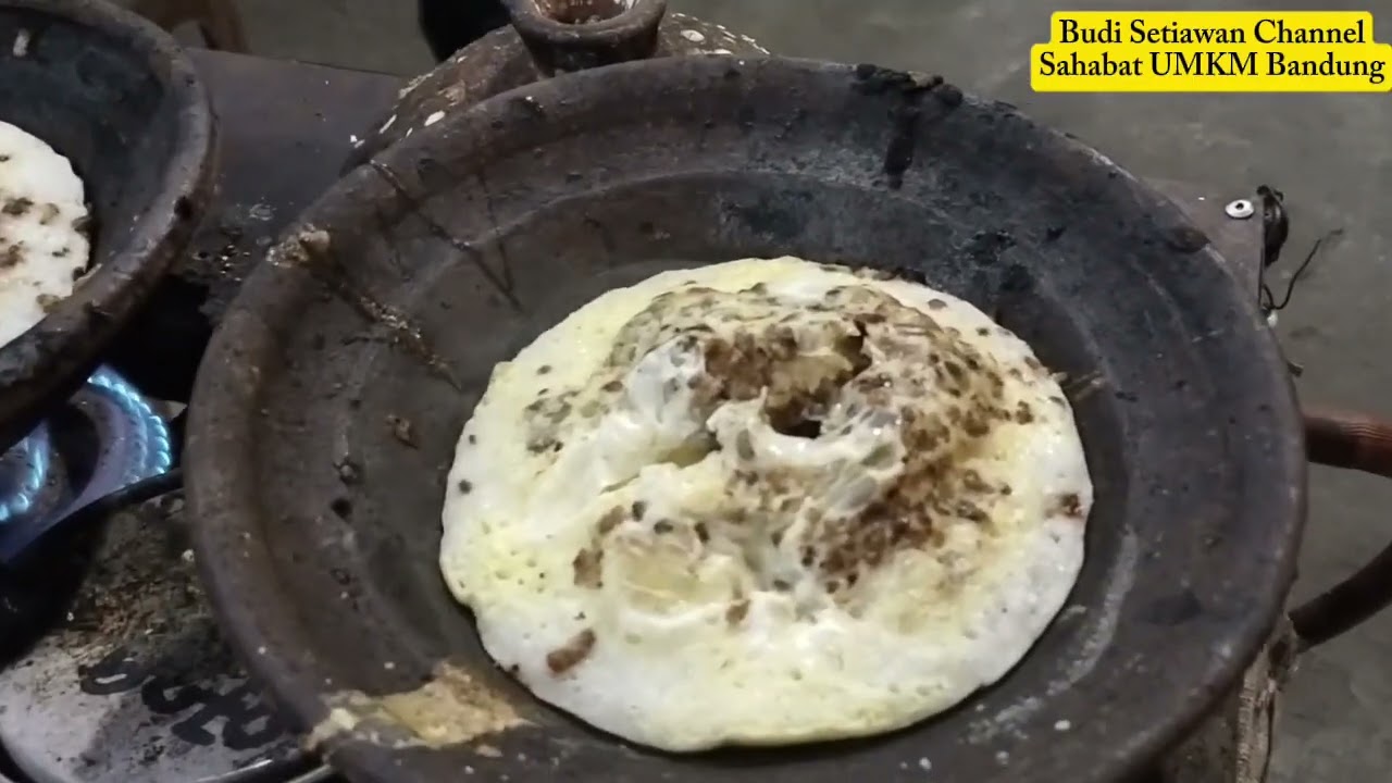 Wisata Kuliner Enak Legend Sejak Tahun 2013 Makanan Khas Bandung Surabi Braga Kota Bandung. Part 2