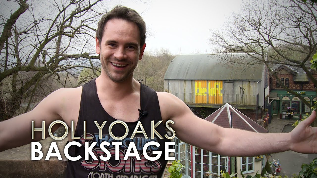 Joe Roscoe Runs Round Hollyoaks in Slow-mo... in a Vest