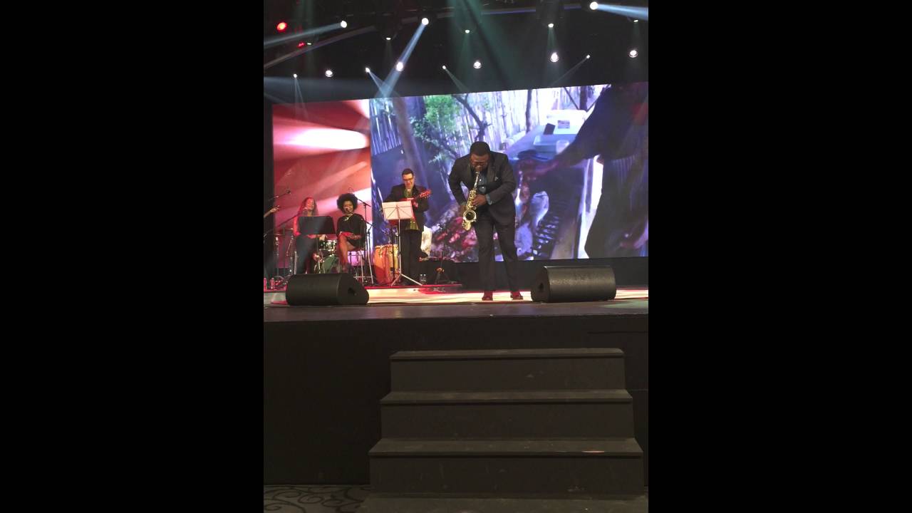 MOREIRA CHONGUICA live at the RTPAfrica gala