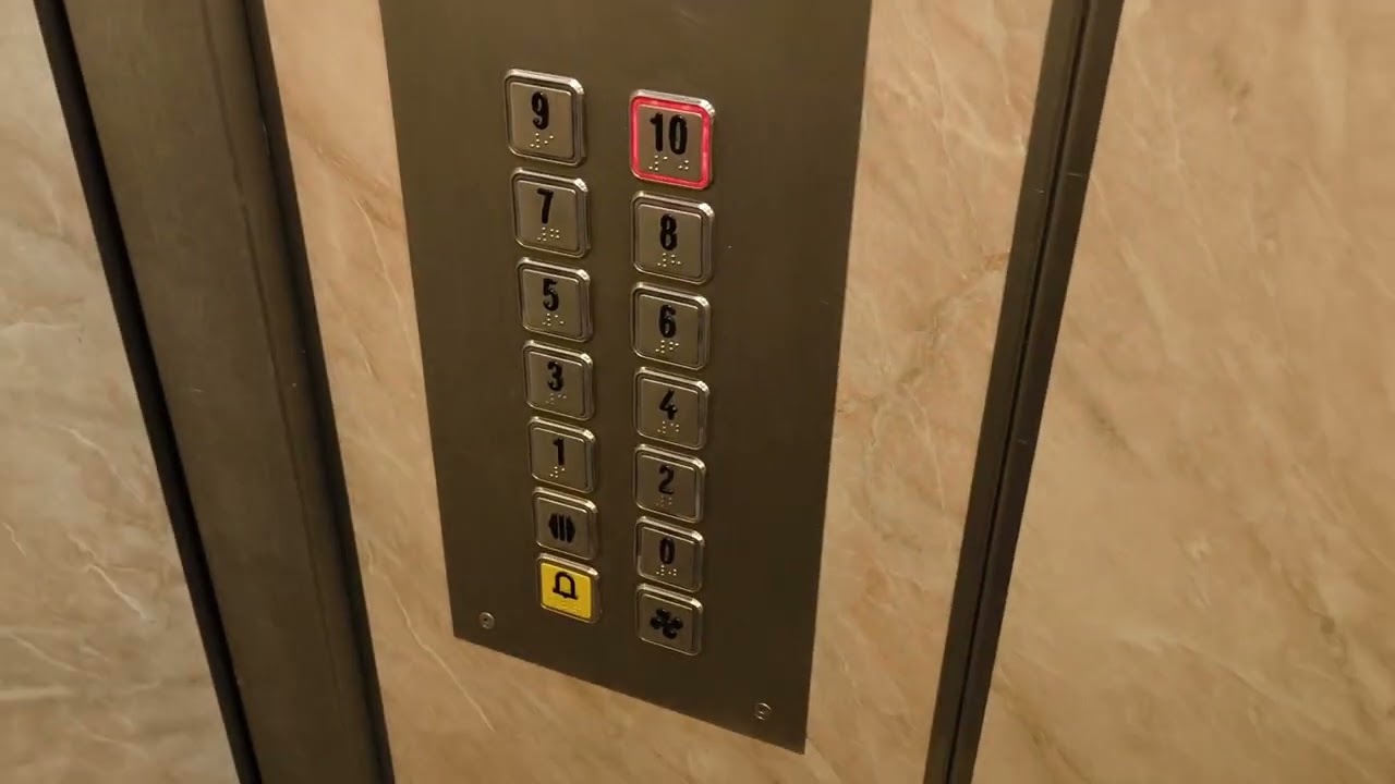 4x Winda Lift Service & Thyssenkrupp Pilot&oacute;w 18 Gdańsk