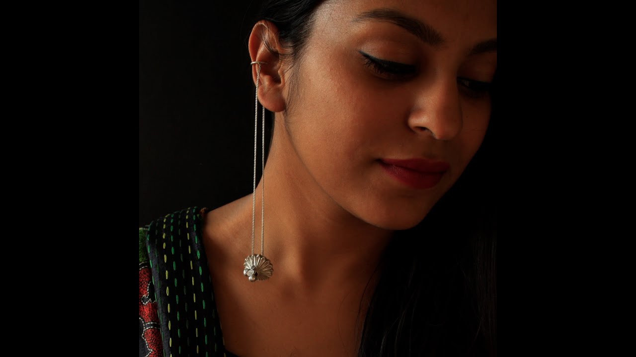 How to wear earclips (or clipon earrings)