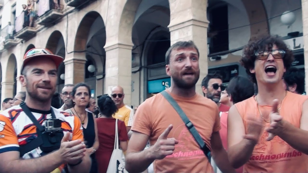 Paco Pecado + Habla de Mí en Presente - El Club de la Plaza