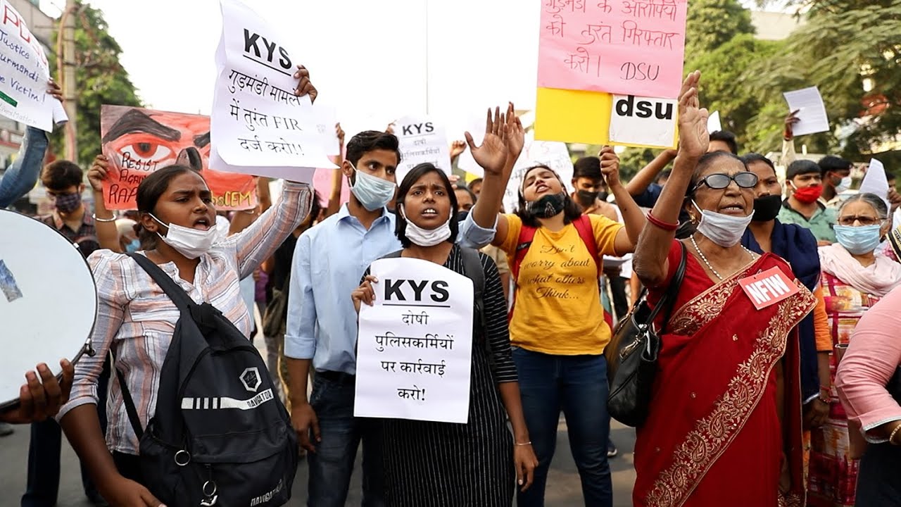 Protest against Delhi Police outside DCP office, still no FIR into 17-year-old's death