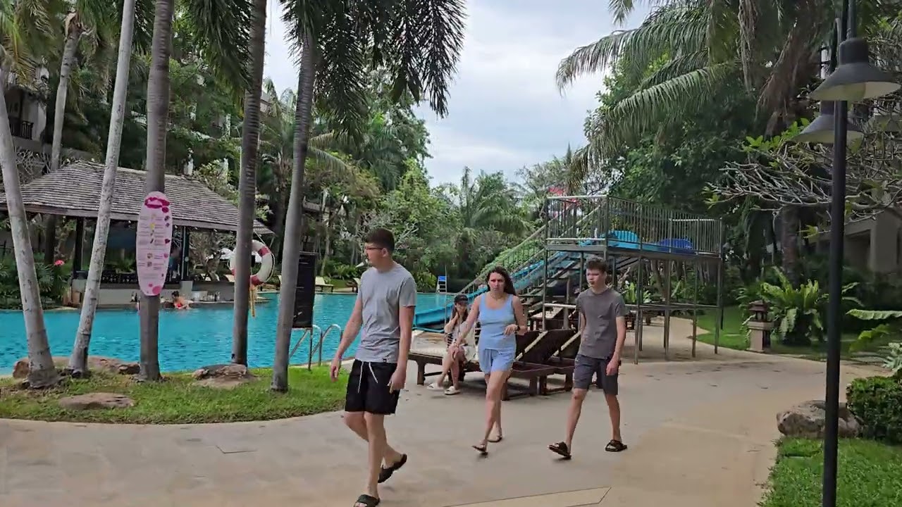 Ravindra beach resort spa. Равиндра Паттайя.