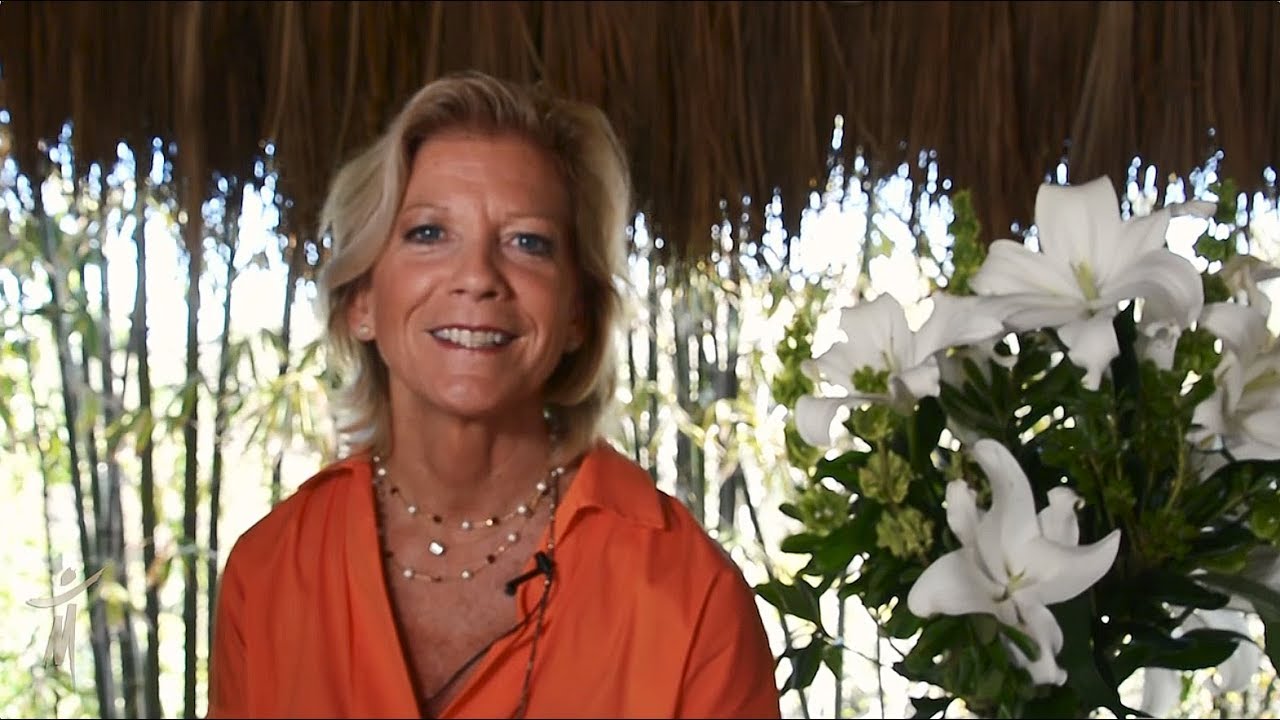 Finding Strength in Vulnerability - Masterclass with Dr. Sue Morter - Episode 49