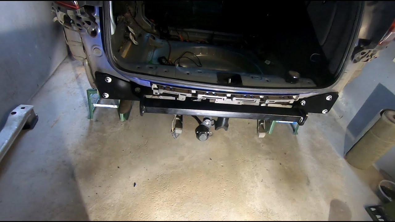 Opel Astra K Anhängerkupplung nachrüsten Step-by-Step Tutorial inkl. E-Satz