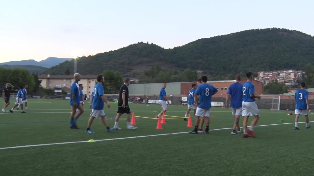 El CF Ripoll comen&ccedil;a els entrenaments