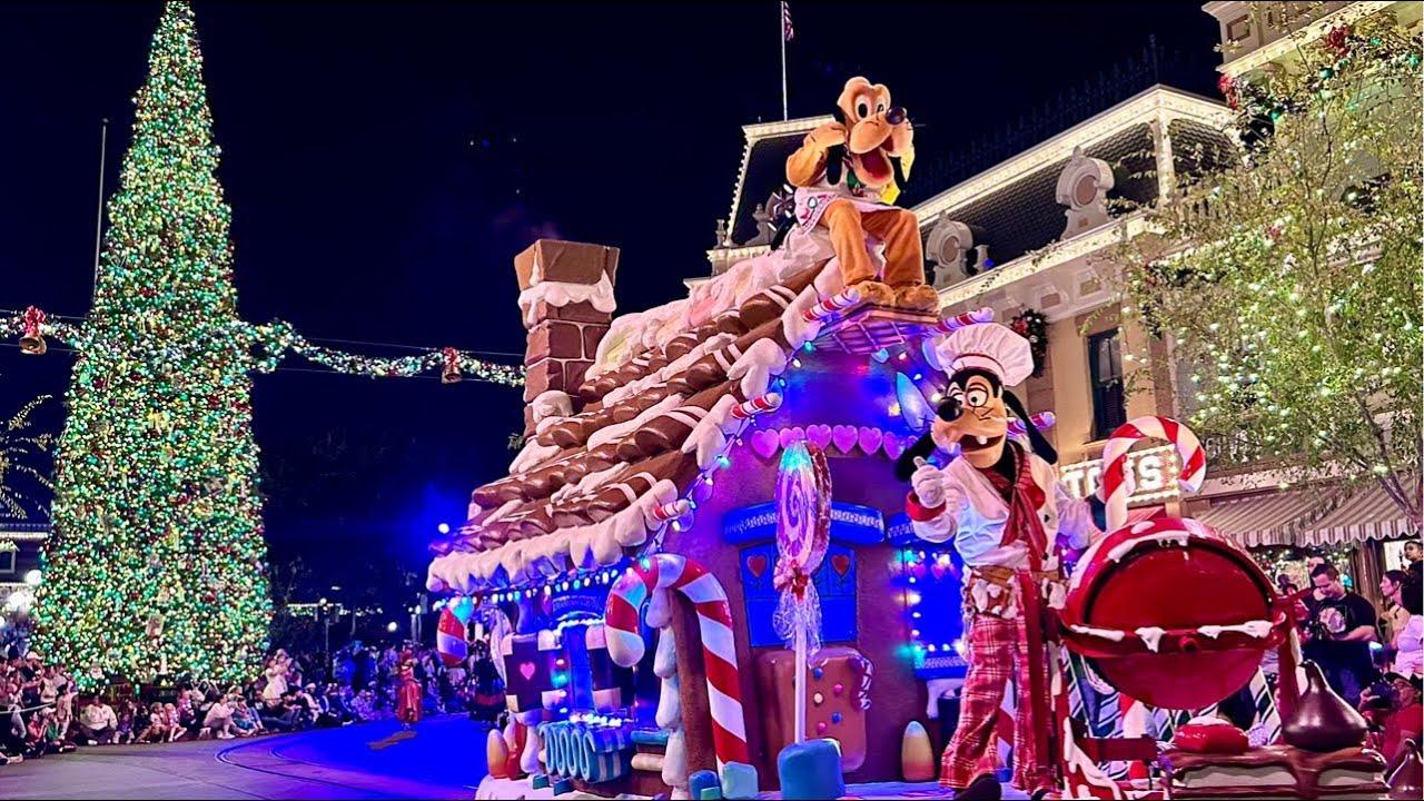 Live from Disneyland, Christmas Fantasy Parade, Fireworks, Giveaways, Rides, Characters