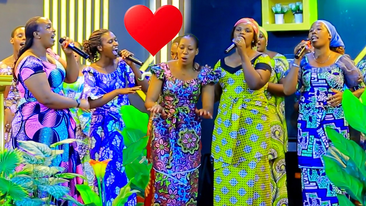 🛑BABAKECURU♥️BARIRIMBA NEZA CYANE INDIRIMBO ZAKERA NGABA TURABAZANYE BOSE MUGITARAMO CYAKABIRI KAYOL