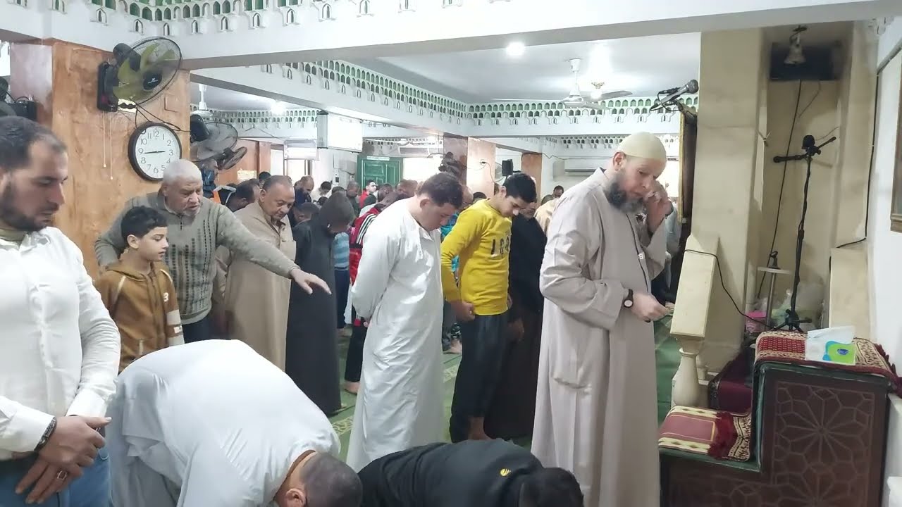 اقامة صلاة الجمعة الشيخ عمرو رشدي مسجد السلام مدينة السلام 