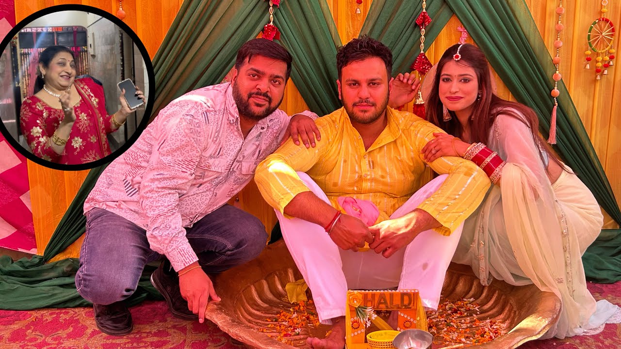 Shadi ka pehla function Haldi par kiya dhamaal