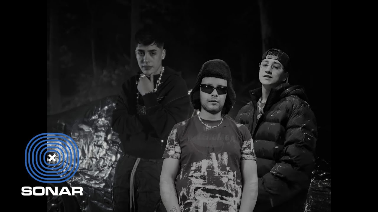 CRIS MJ, KYLE X, GABO MZ - 30 MIL PIES REMIX (Video Oficial)