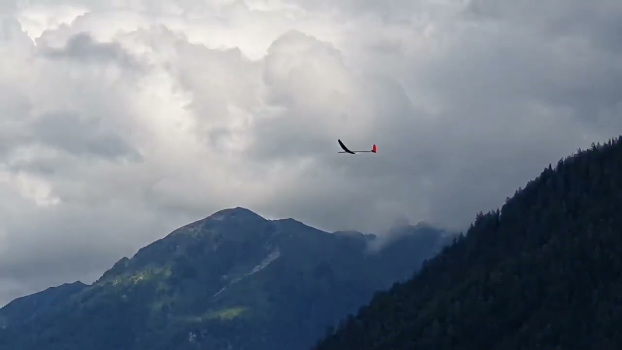 Hangflug 08/24 Panorama Wohnmobil Stellplatz und Modellflug am Hang Gasthof Friedburg &Ouml;sterreich