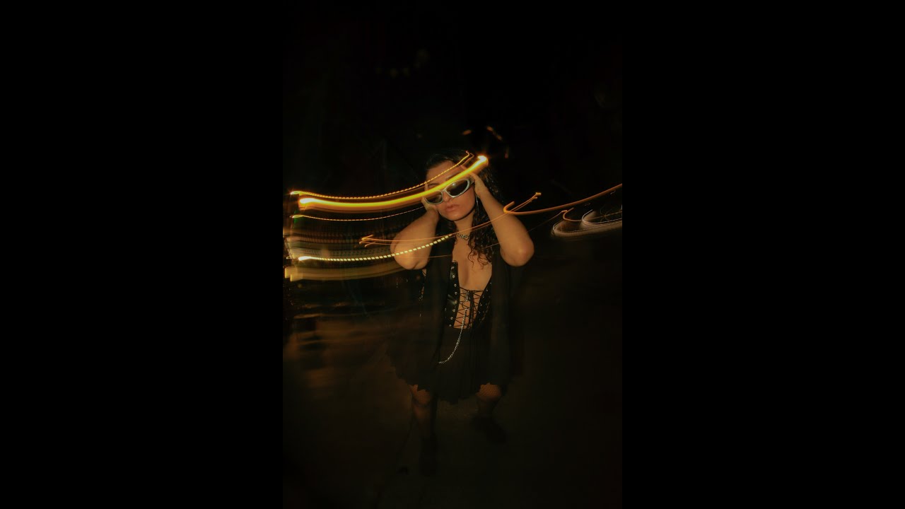 Anna Jevills Groove/Hard Techno Hybrid set (Vinyl/CDJ)