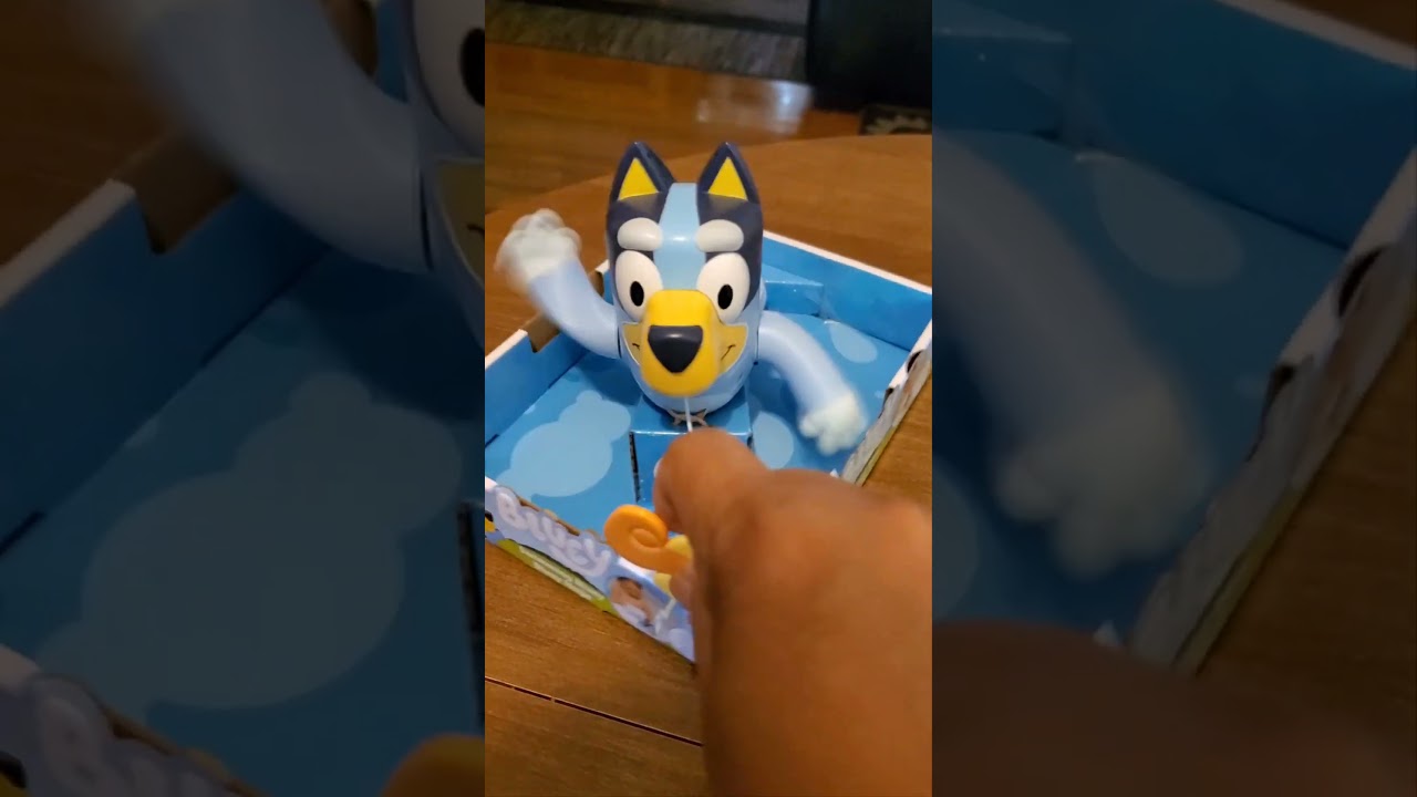 WOW! NEW! ASMR! SWIMMING BLUEY! #amazing #bluey #toys #new #asmr #short #viral #trending