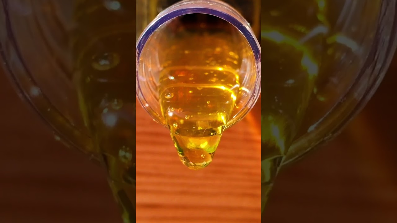 How does the Flow Hive work?