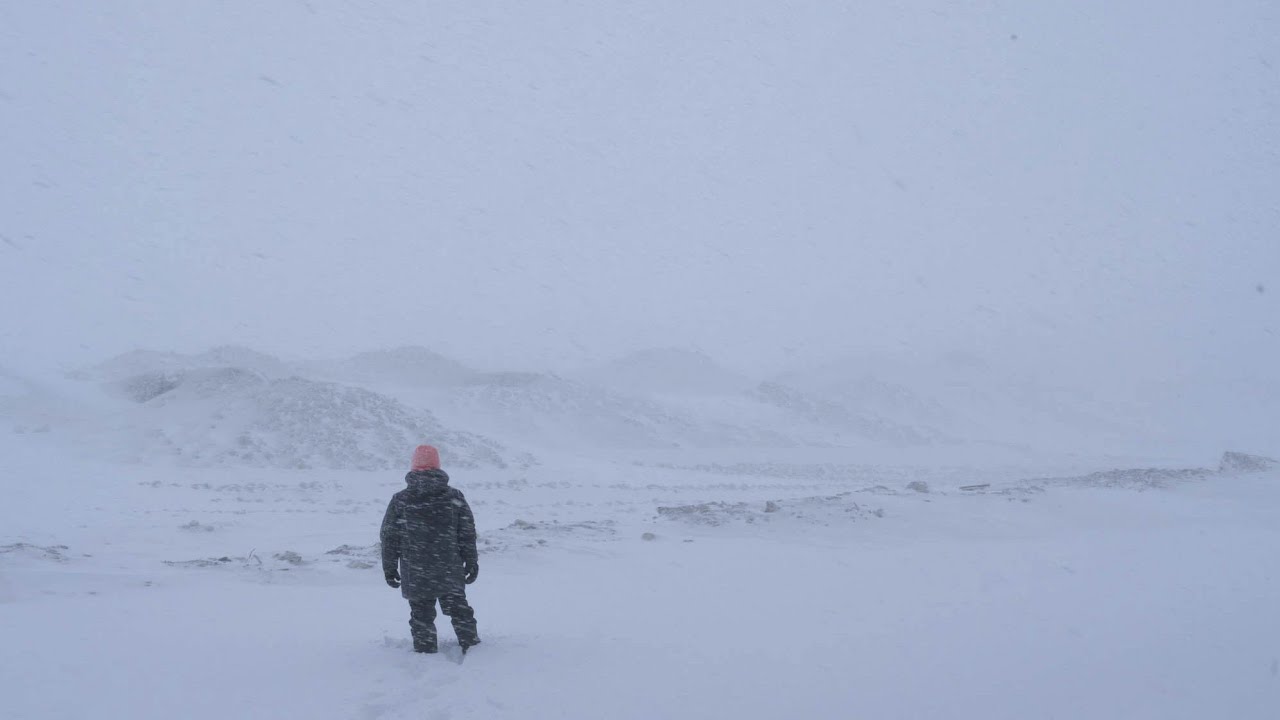 Braving White-out Conditions on the Lake Erie shore! | WNY Landscape Photography