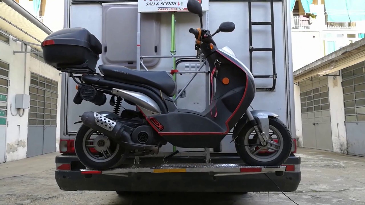 portamoto per camper