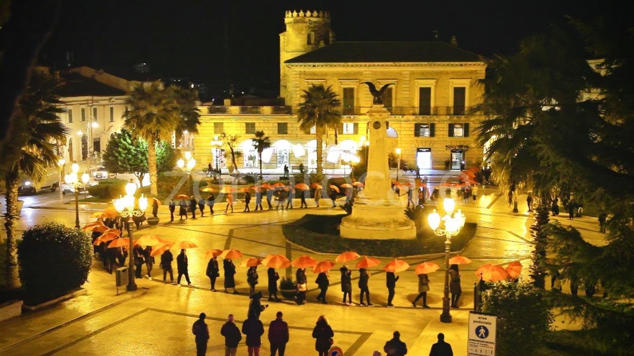 Vasto si unisce contro la violenza di genere: “#maipiùsola”