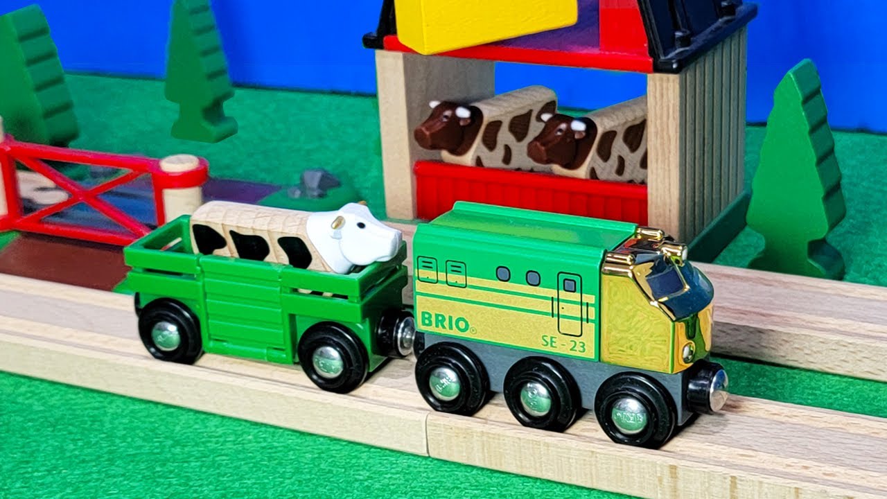 BRIO Wooden Trains Special Edition Train 2023 with Farm Trains