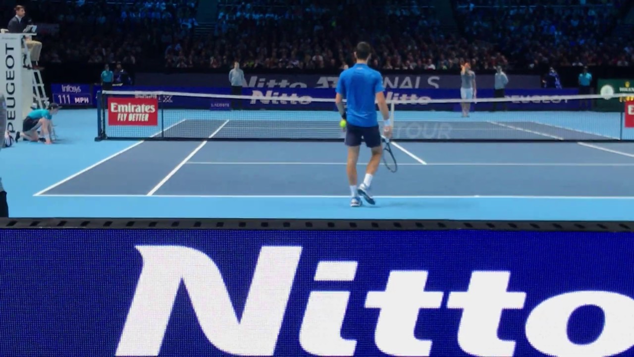 Novak Djokovic vs Dominic Thiem court level, London 2019
