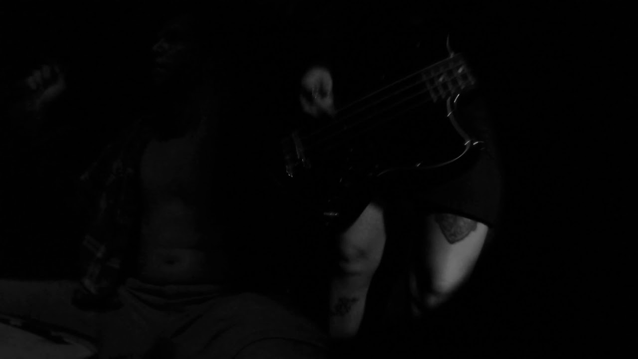 FROGSLAKE- Try To Understand (Official Music Video)