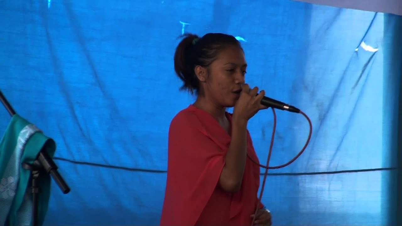Tribute to Whitney from young East Timorese