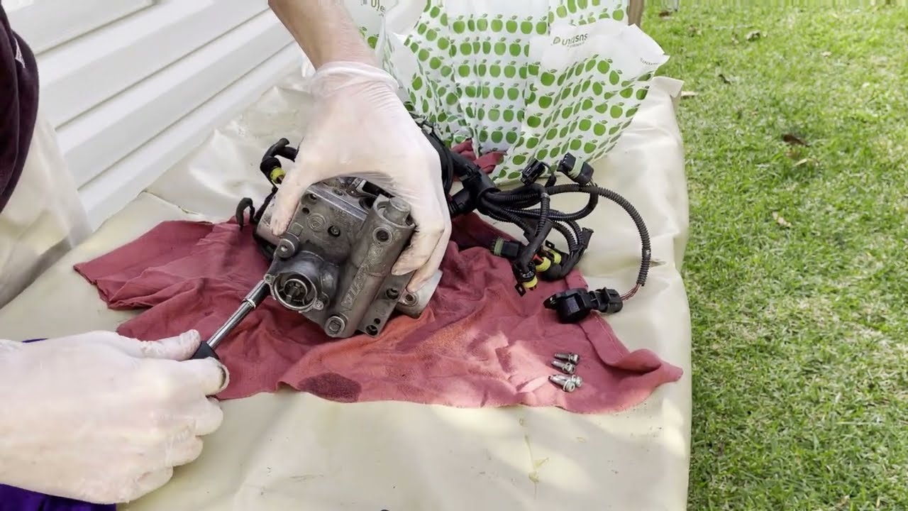 Selespeed Alfa Romeo 147/156 Actuator Tear Down Part 2 (Gear Selection Parts)