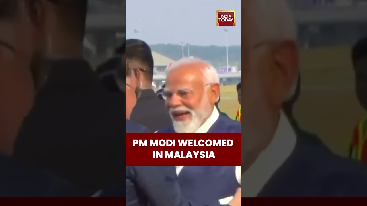 PM Modi Lands in Kuala Lumpur, Warm Welcome by Anwar | India Today