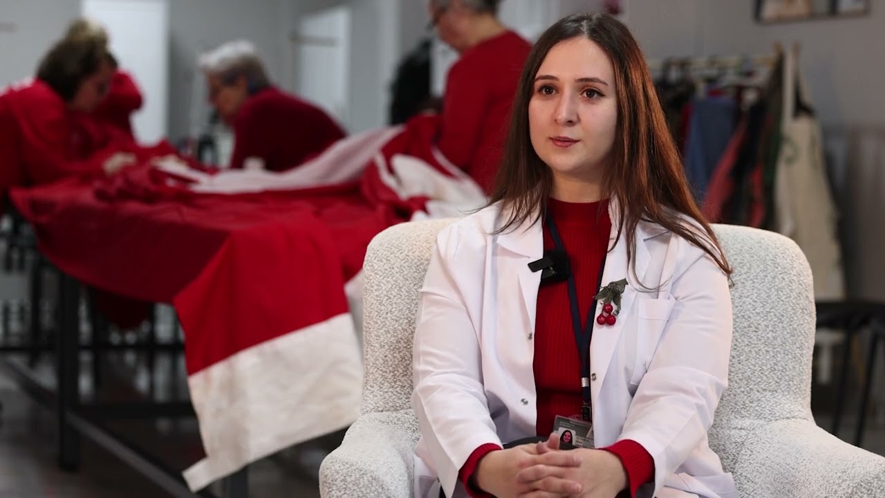 VATANIMIZIN SİMGESİ, BAĞIMSIZLIĞIMIZIN GURURU AY YILDIZLI BAYRAĞIMIZI YAŞATIYORUZ