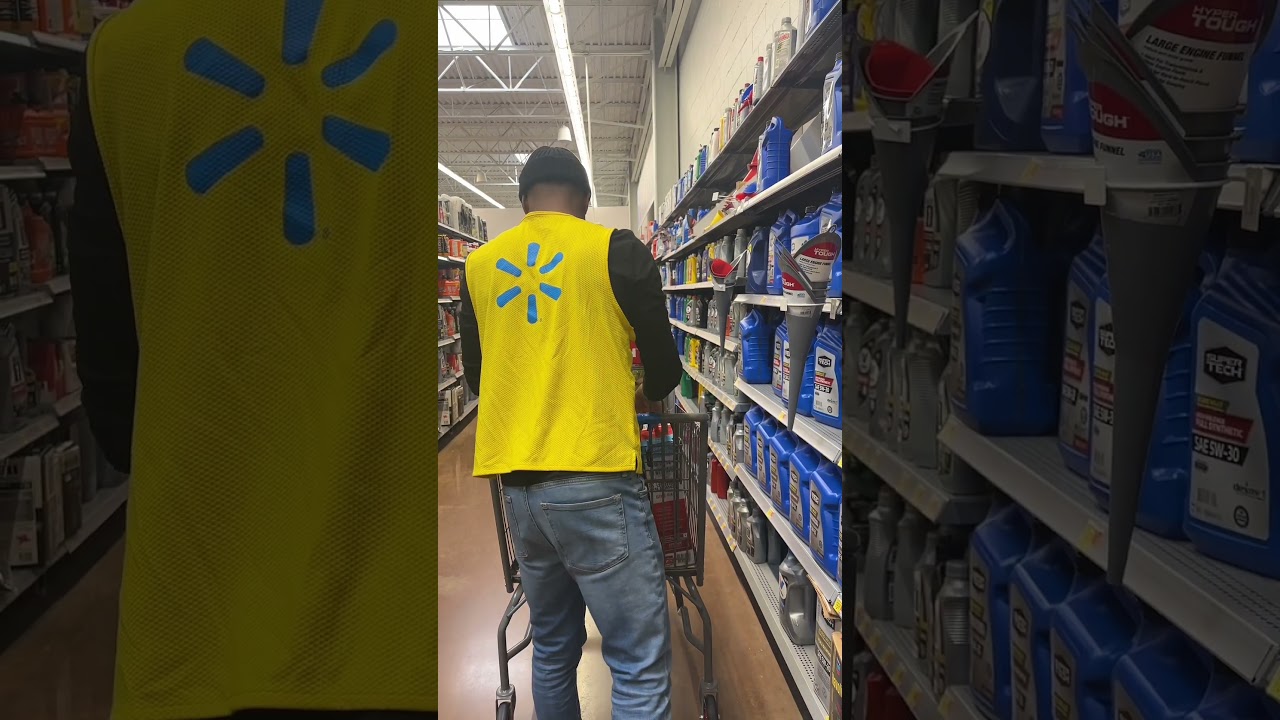 Woman Shocked by Walmart Employee #funny #funnyvideo #funnyvideos