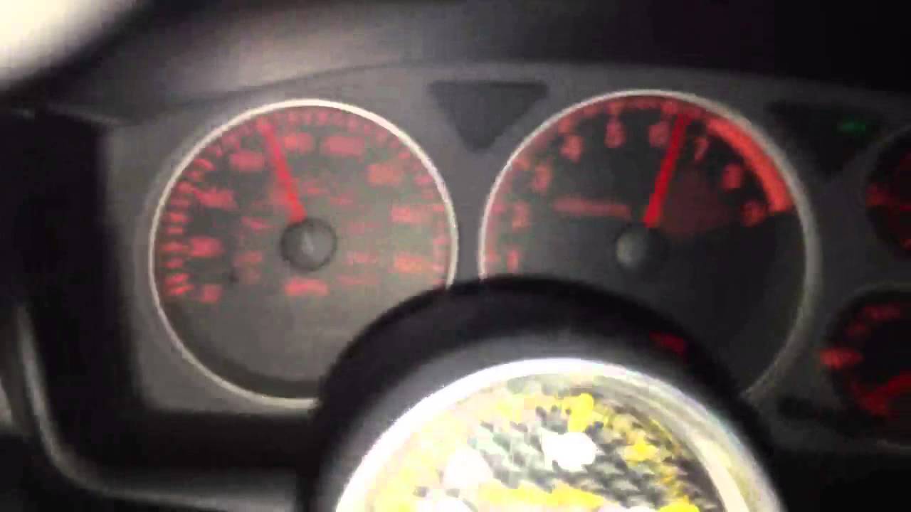 Launching Evo VIII 0-70mph 28psi 2 step