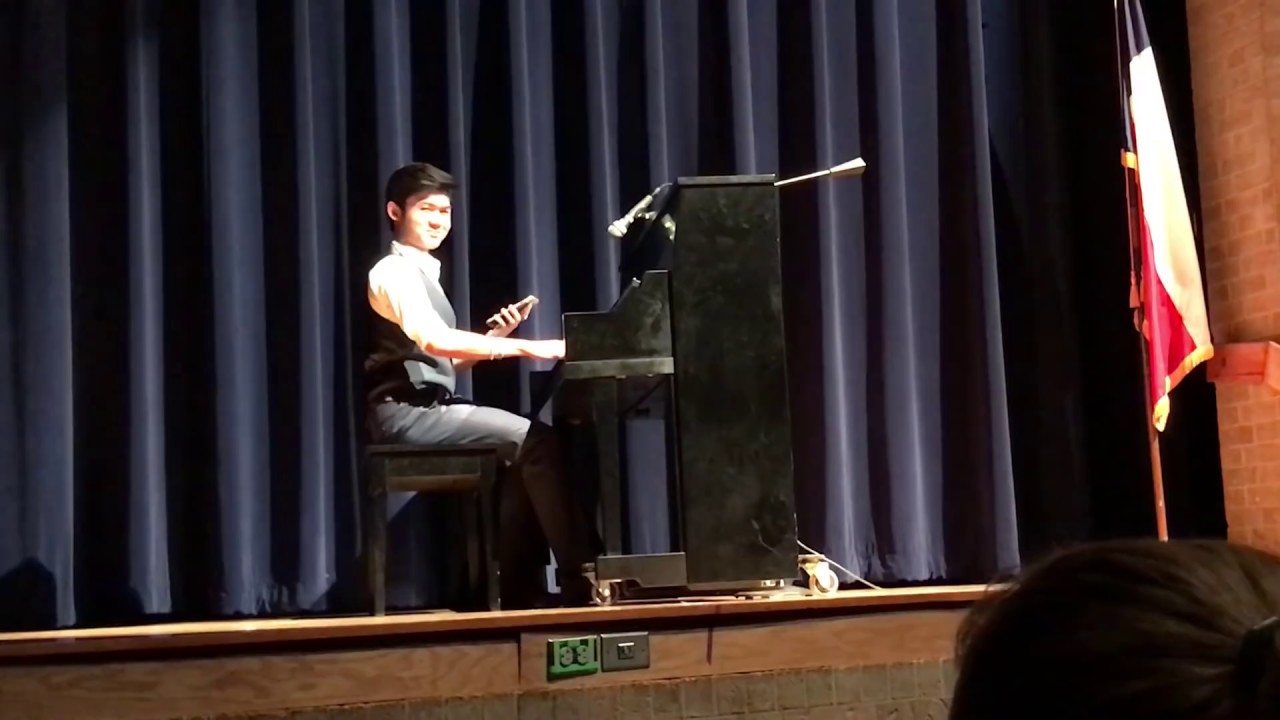 Kid plays sick piano memes at High School Talent Show (meme compilation part 1)